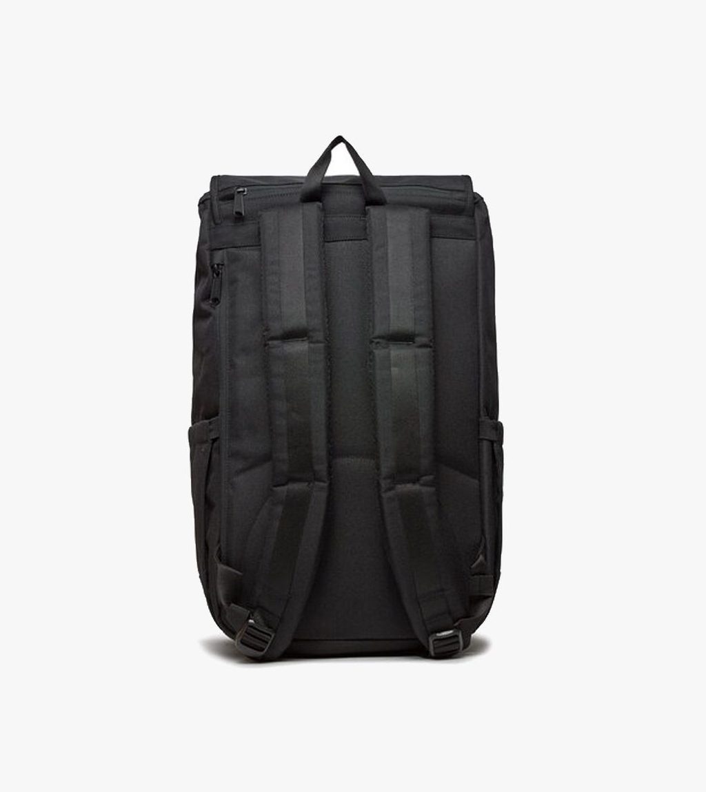 Musta HERSCHEL LITTLE AMERICA BACKPACK