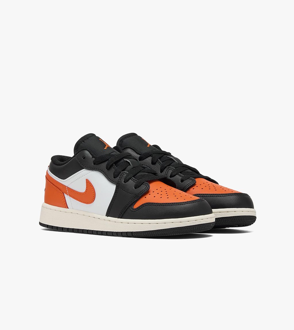 Oranssi AIR JORDAN 1 LOW GS