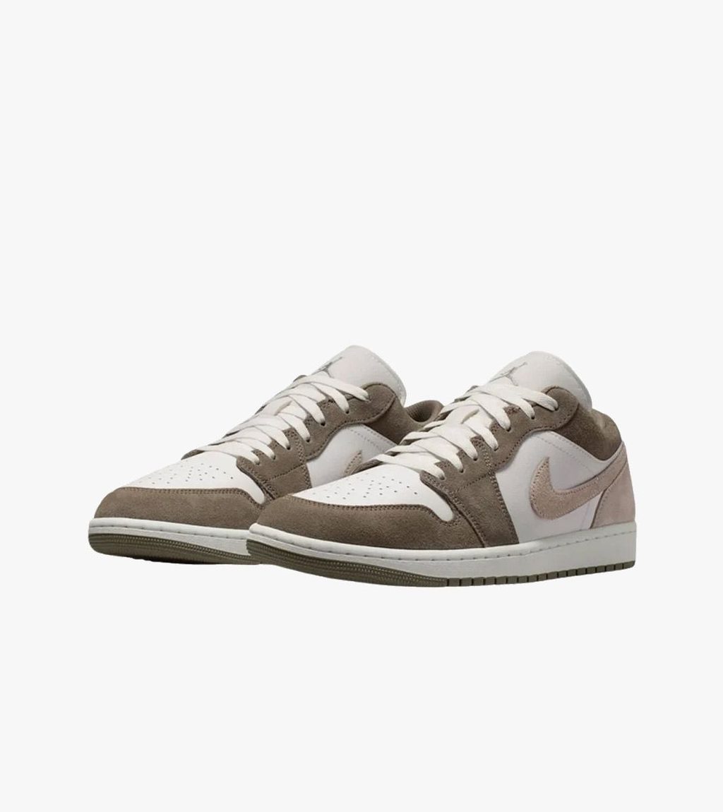 Įvairiaspalvė Air jordan 1 low