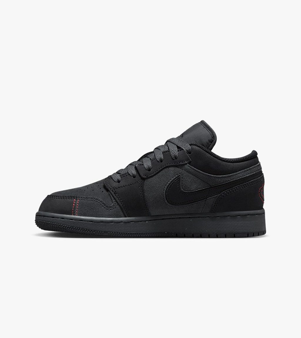 Harmaa AIR JORDAN 1 LOW SE CRAFT (GS)