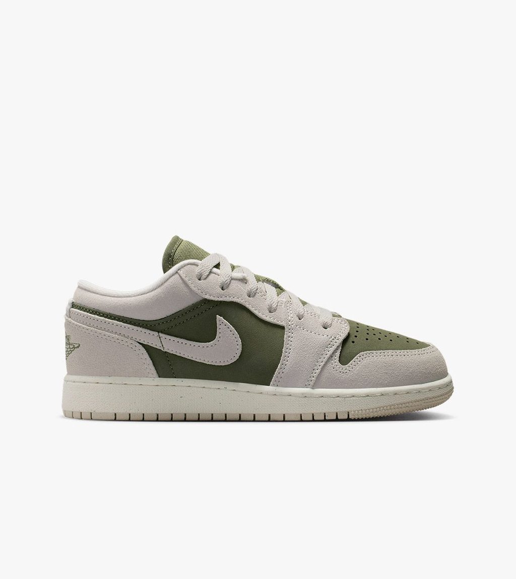 Zaļa AIR JORDAN 1 LOW SE GS