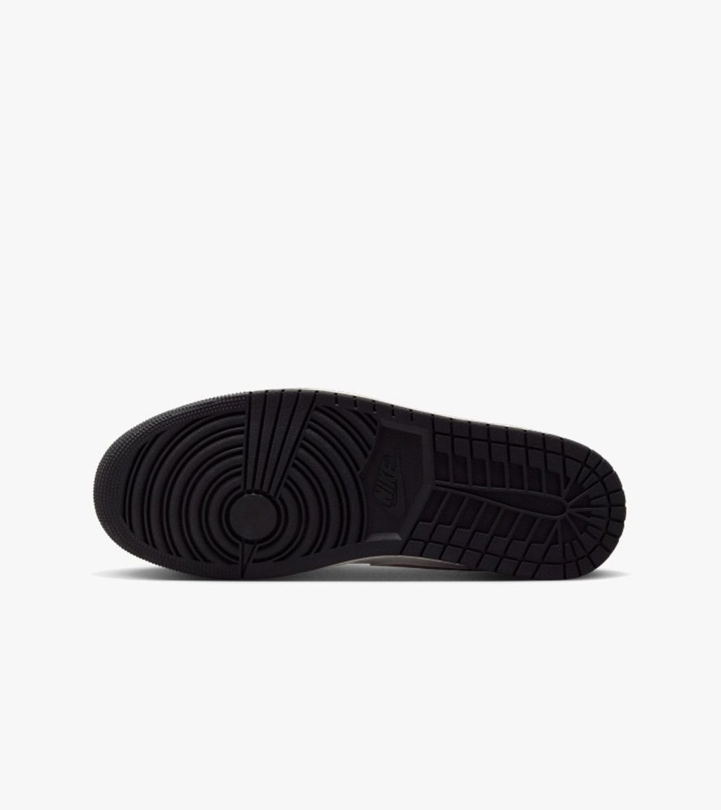 Musta AIR JORDAN 1 LOW SE