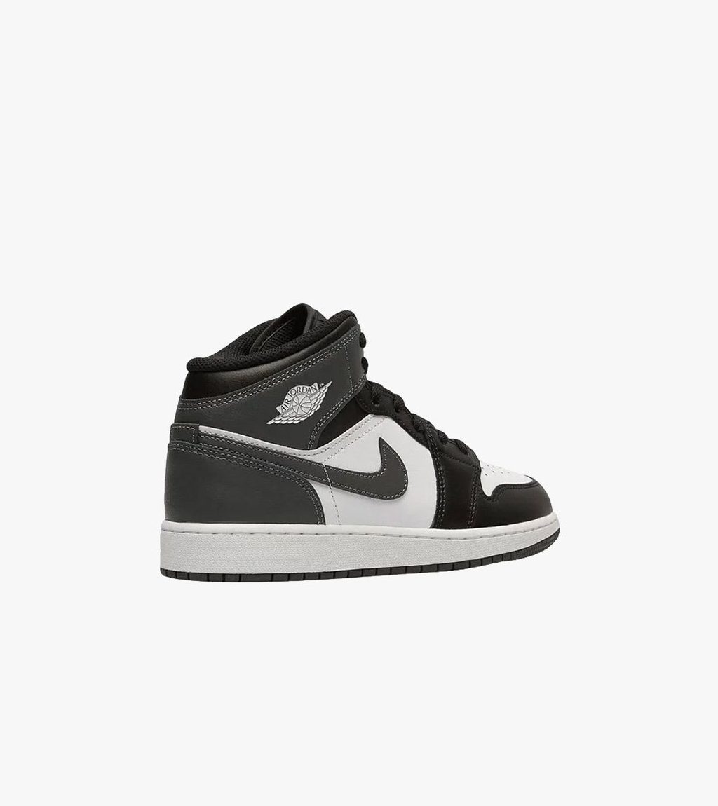 Musta AIR JORDAN 1 MID GS