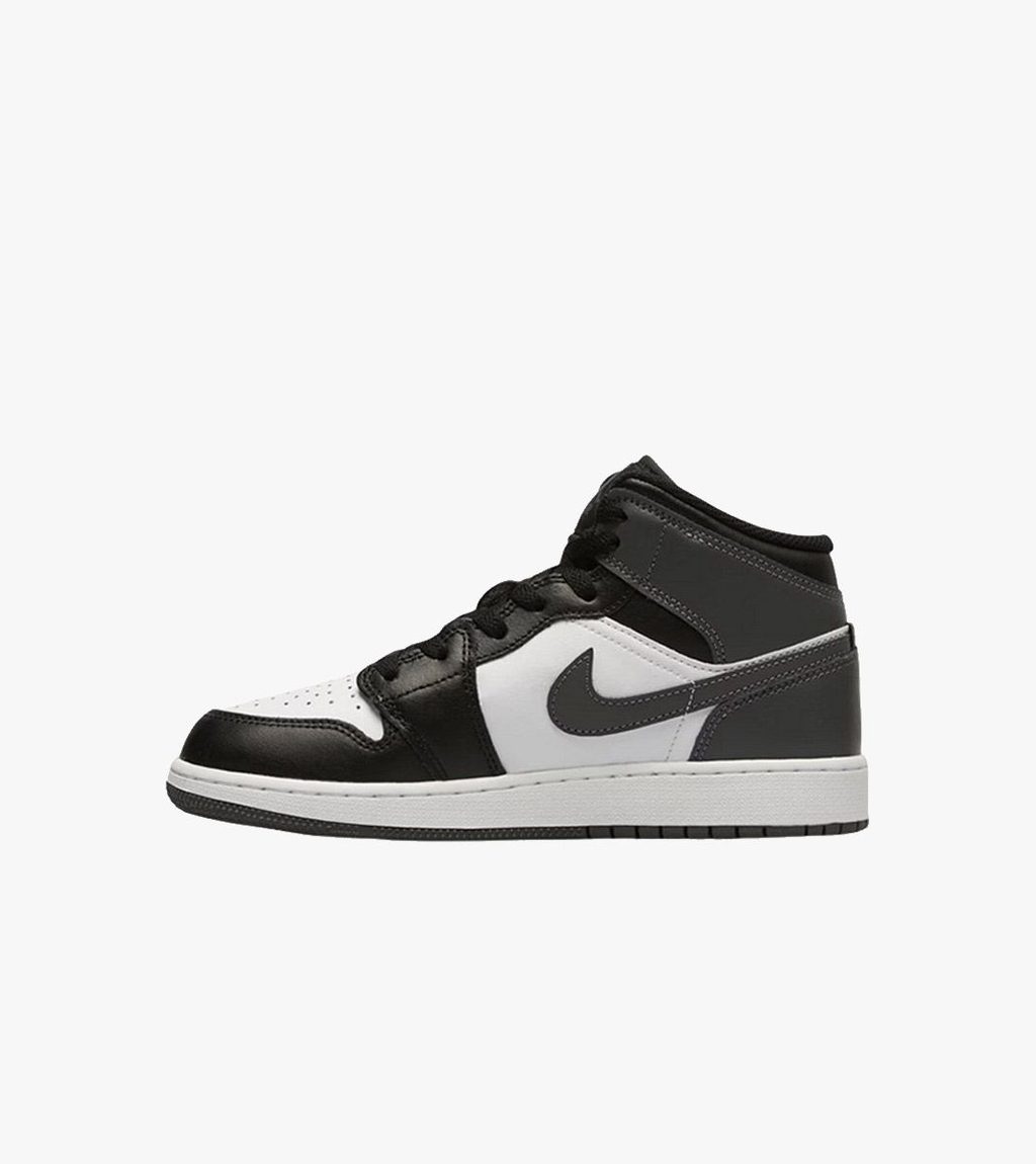 Musta AIR JORDAN 1 MID GS