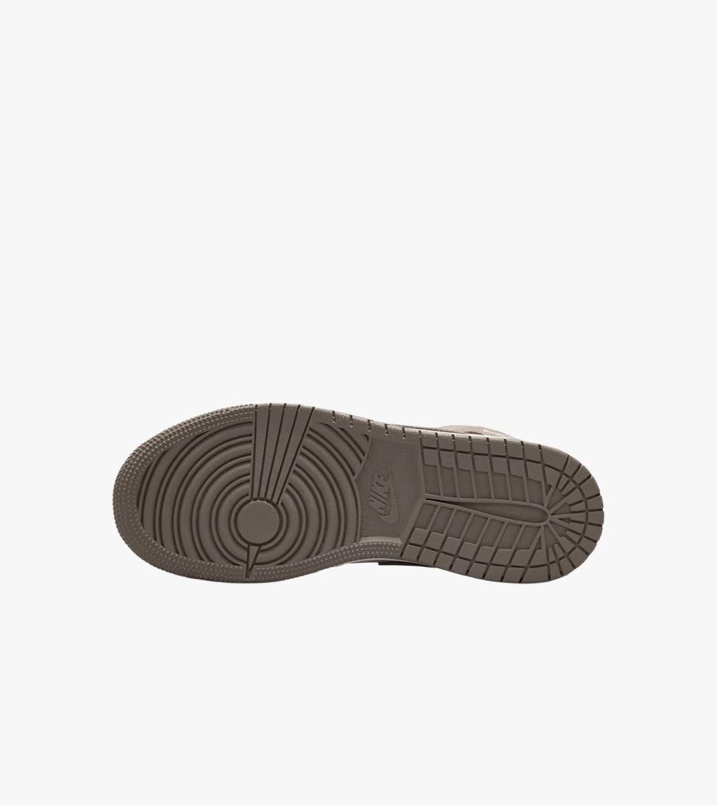 Brown AIR JORDAN 1 MID GS