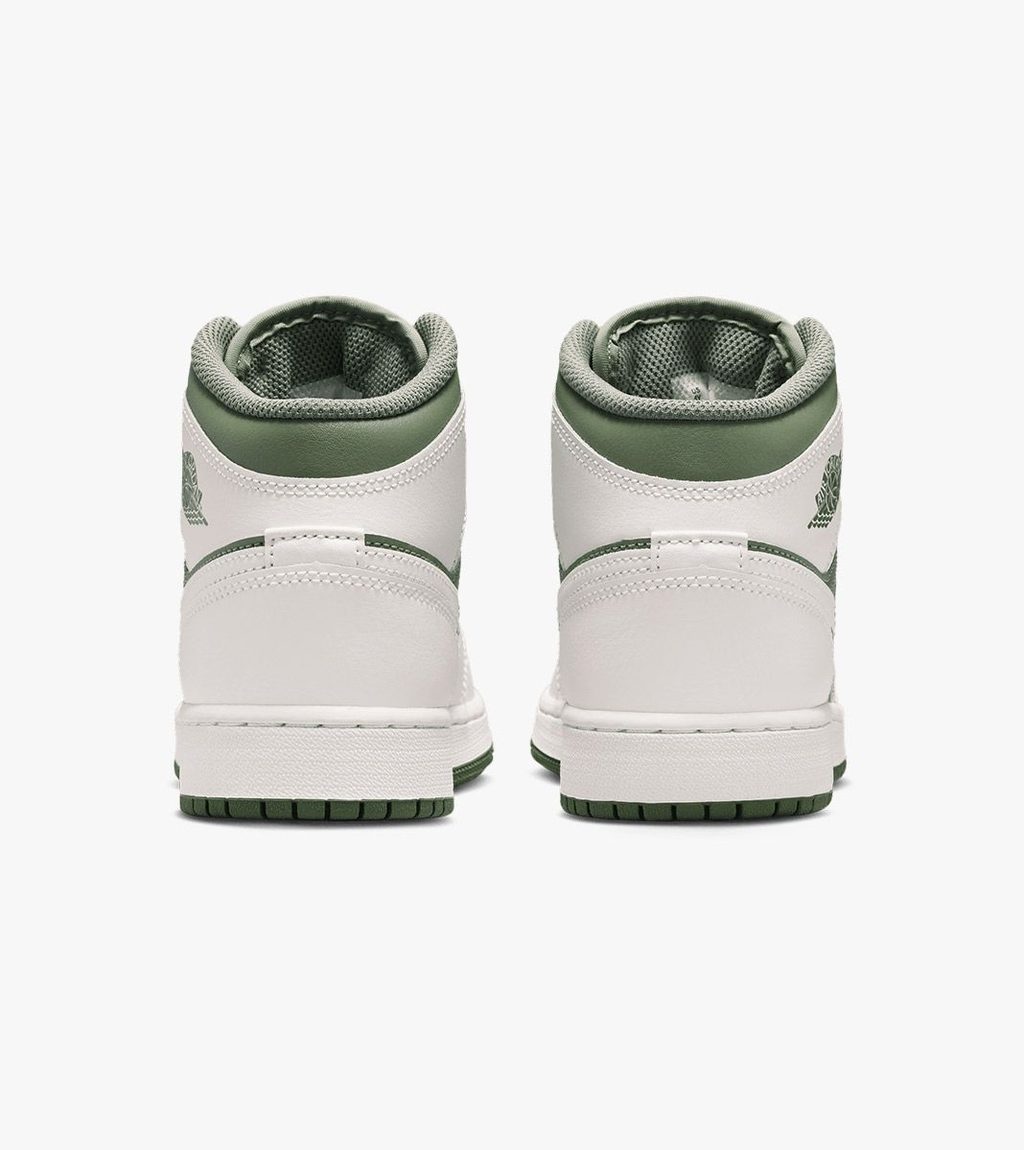 Balta AIR JORDAN 1 MID (GS)