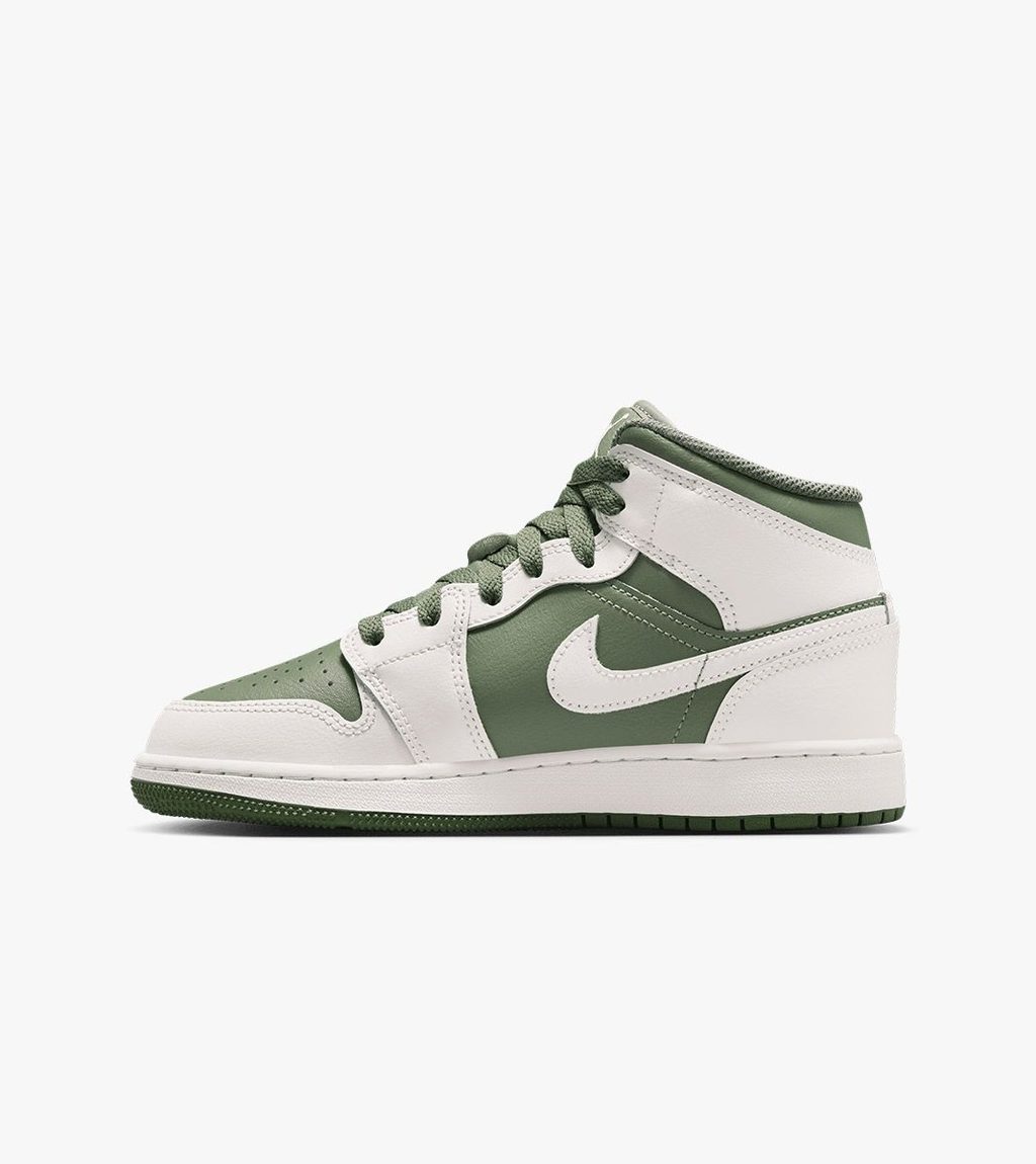 Balta AIR JORDAN 1 MID (GS)
