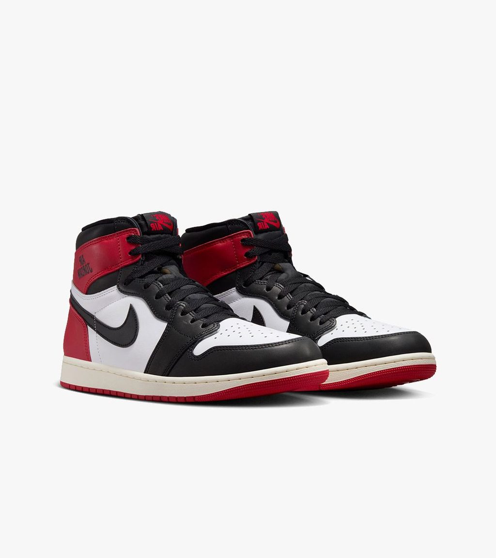 Red AIR JORDAN 1 RETRO HIGH OG