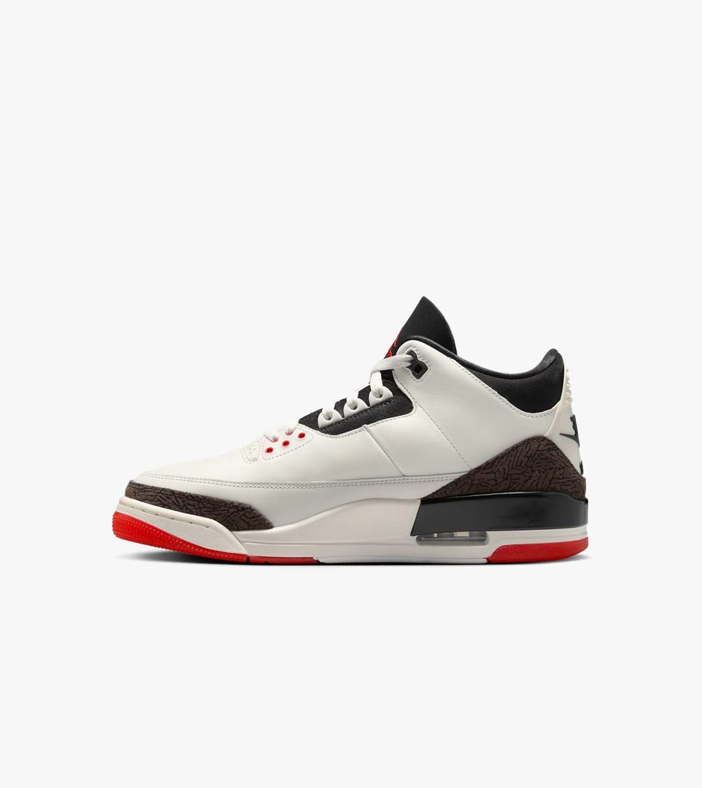 Black AIR JORDAN 3 RETRO OG