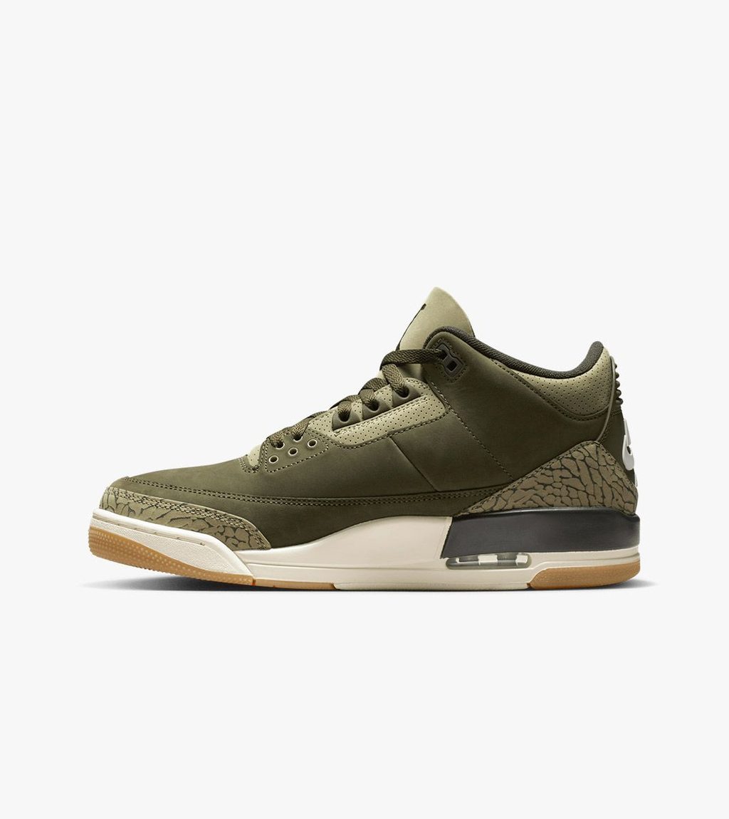 Zaļa AIR JORDAN 3 RETRO