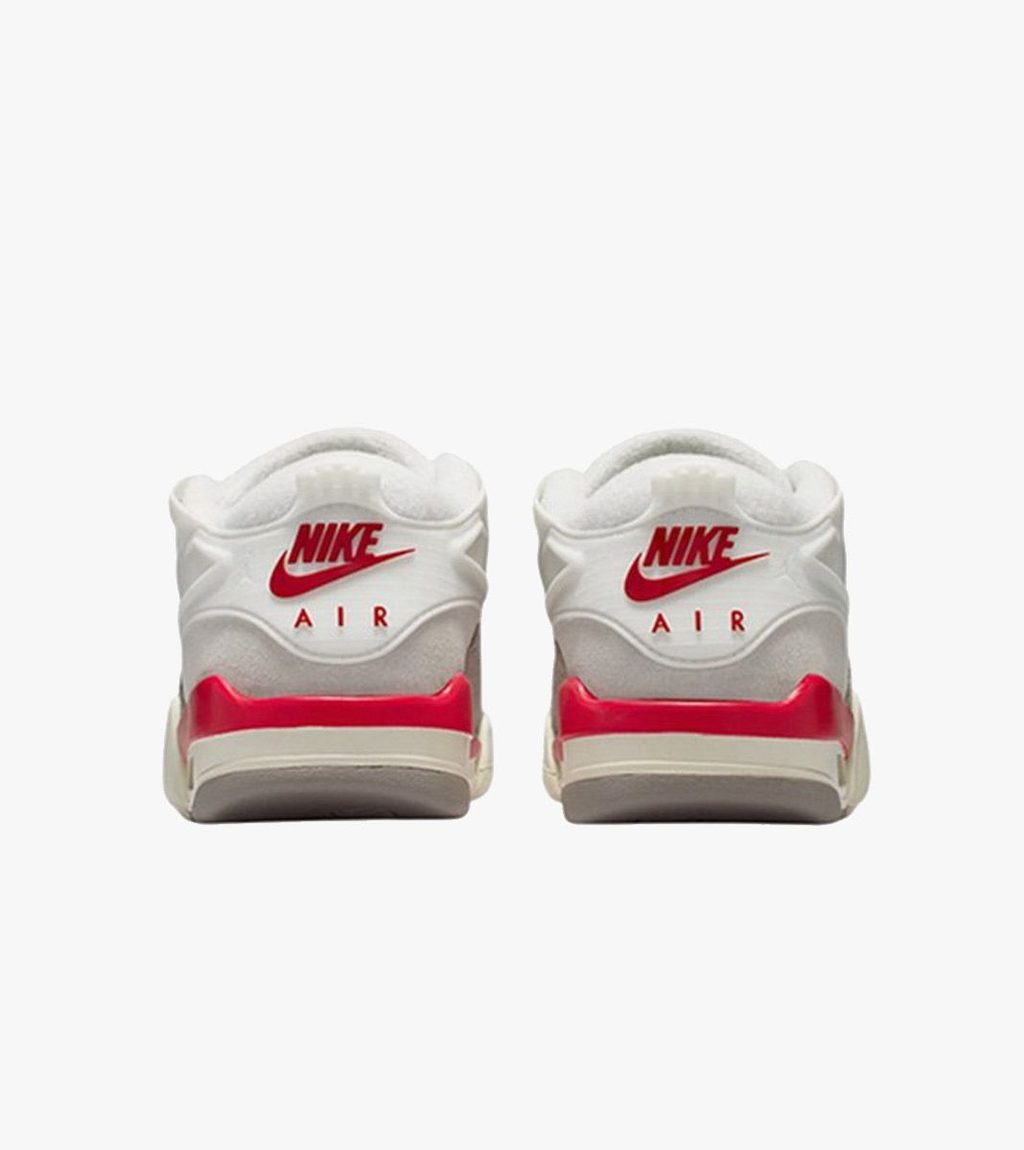 Valge Air jordan 4 rm gs