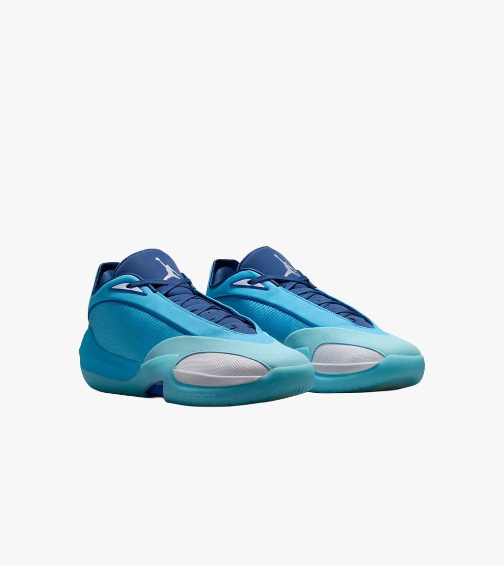 Blue JORDAN BLUE STEEL