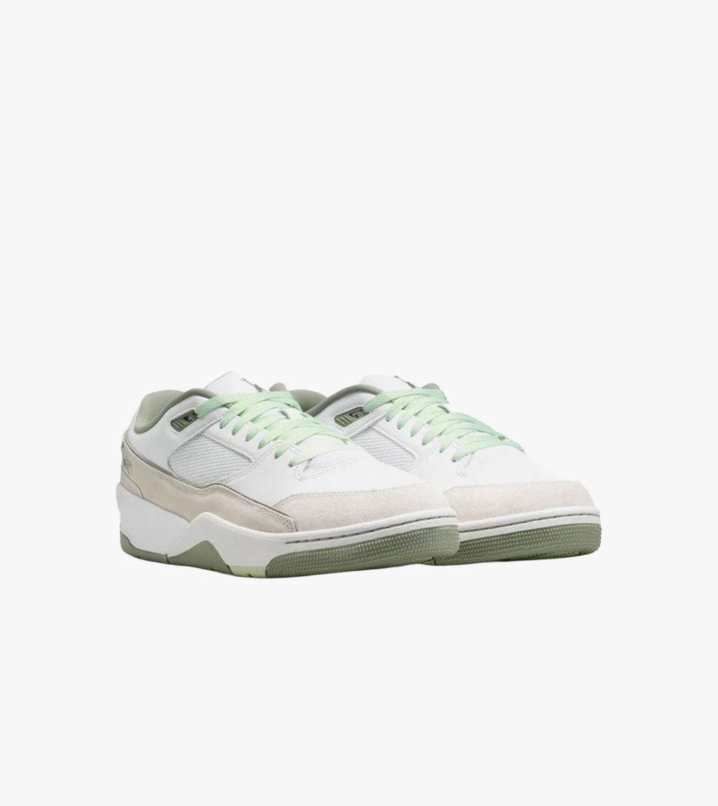 White JORDAN FLIGHT COURT