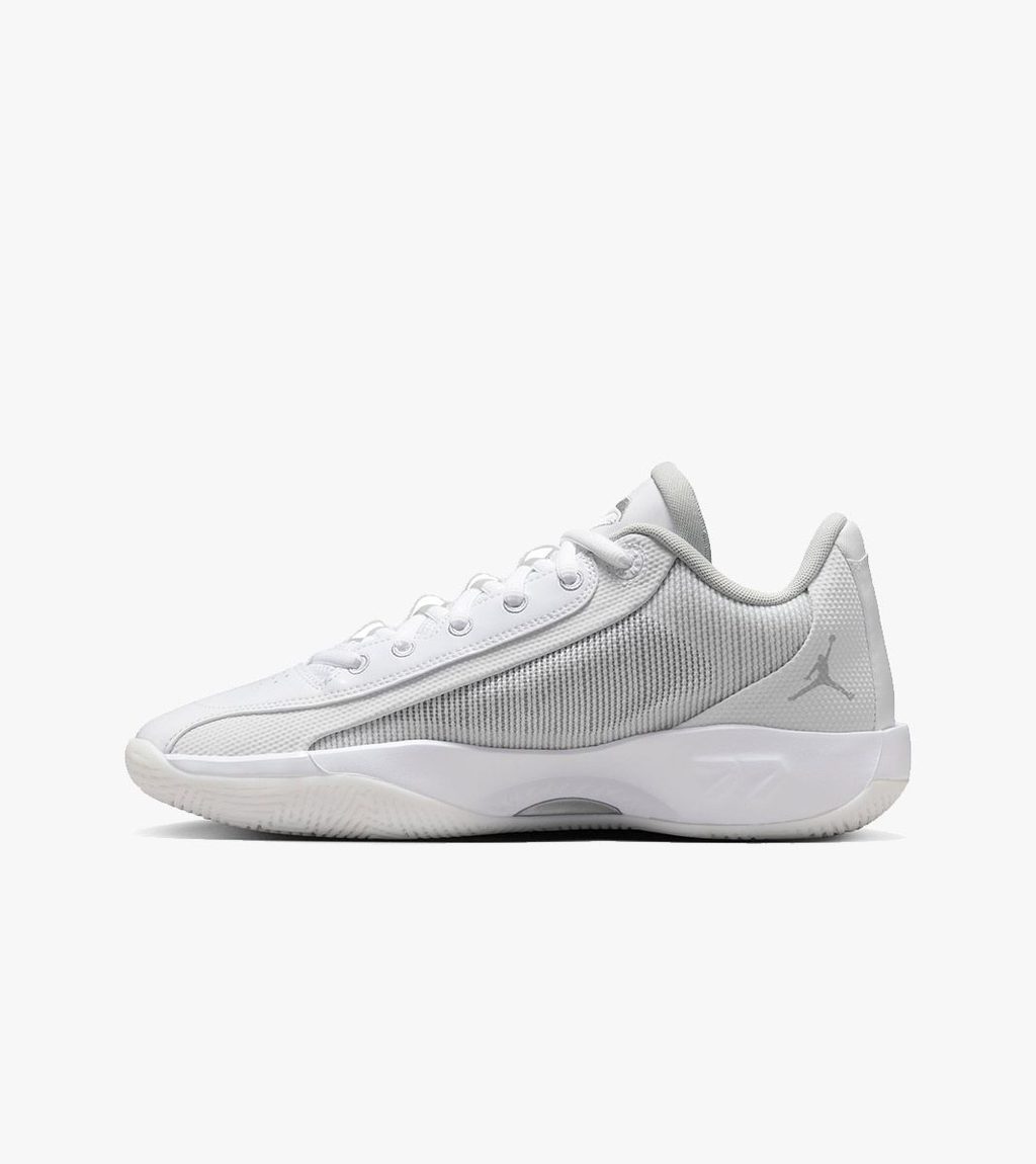 Krāsaina JORDAN LUKA .77