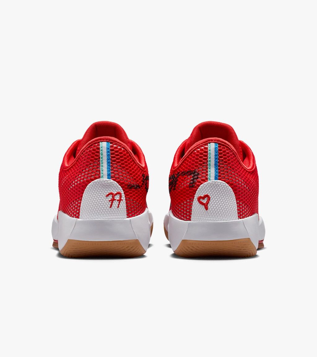 Punane Jordan luka 77