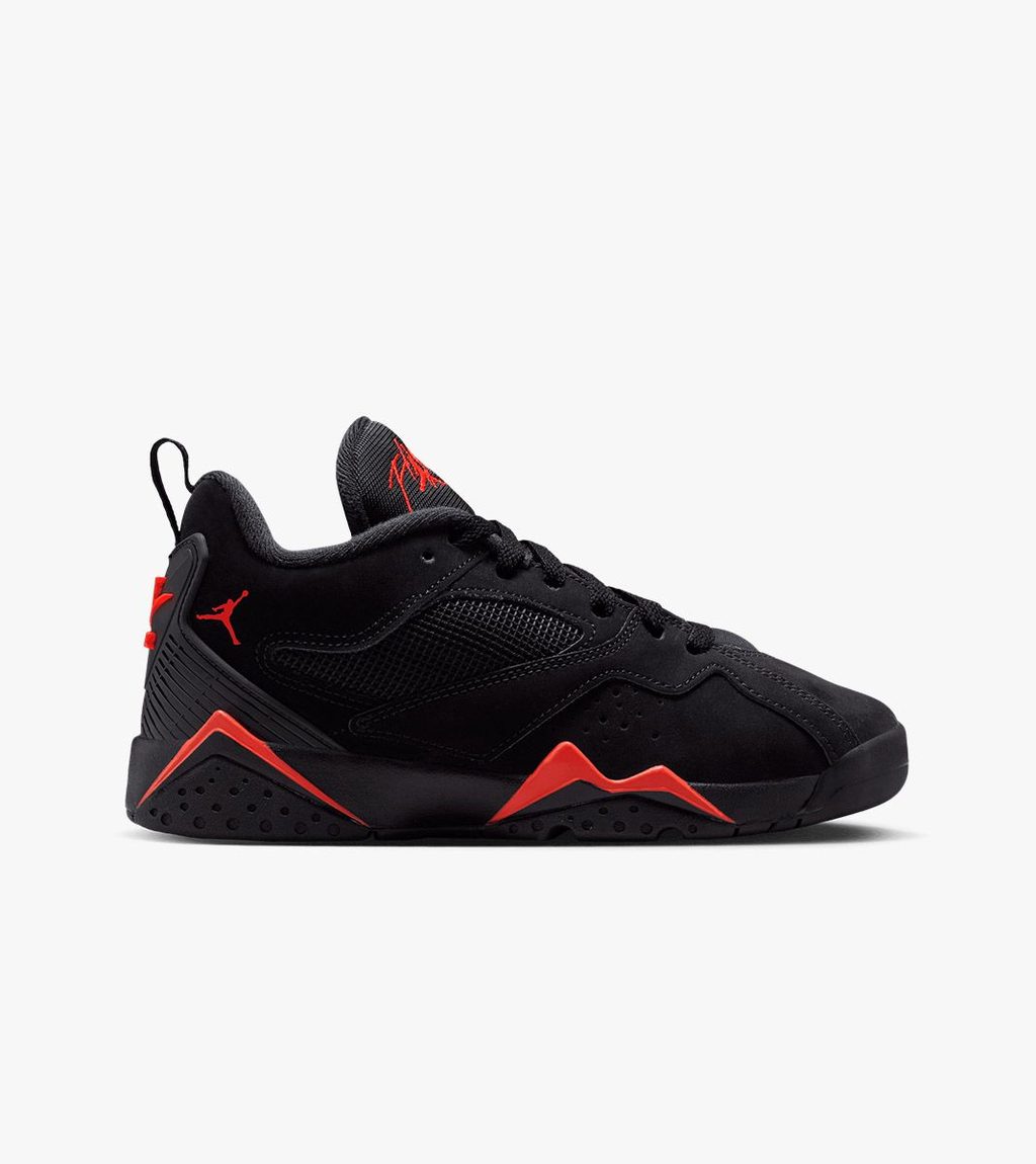 Melna JORDAN MVP 92 (GS)