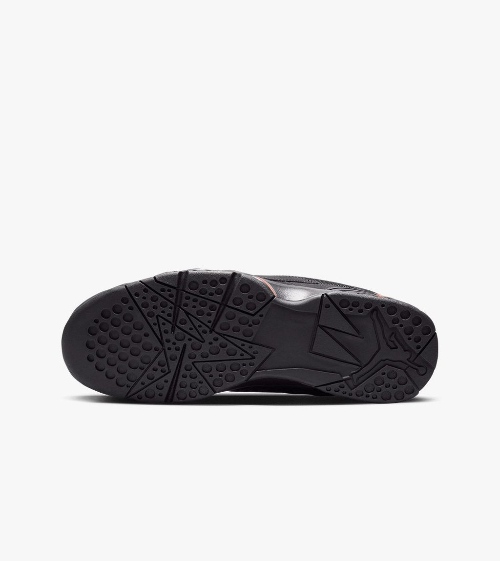 Melna JORDAN MVP 92