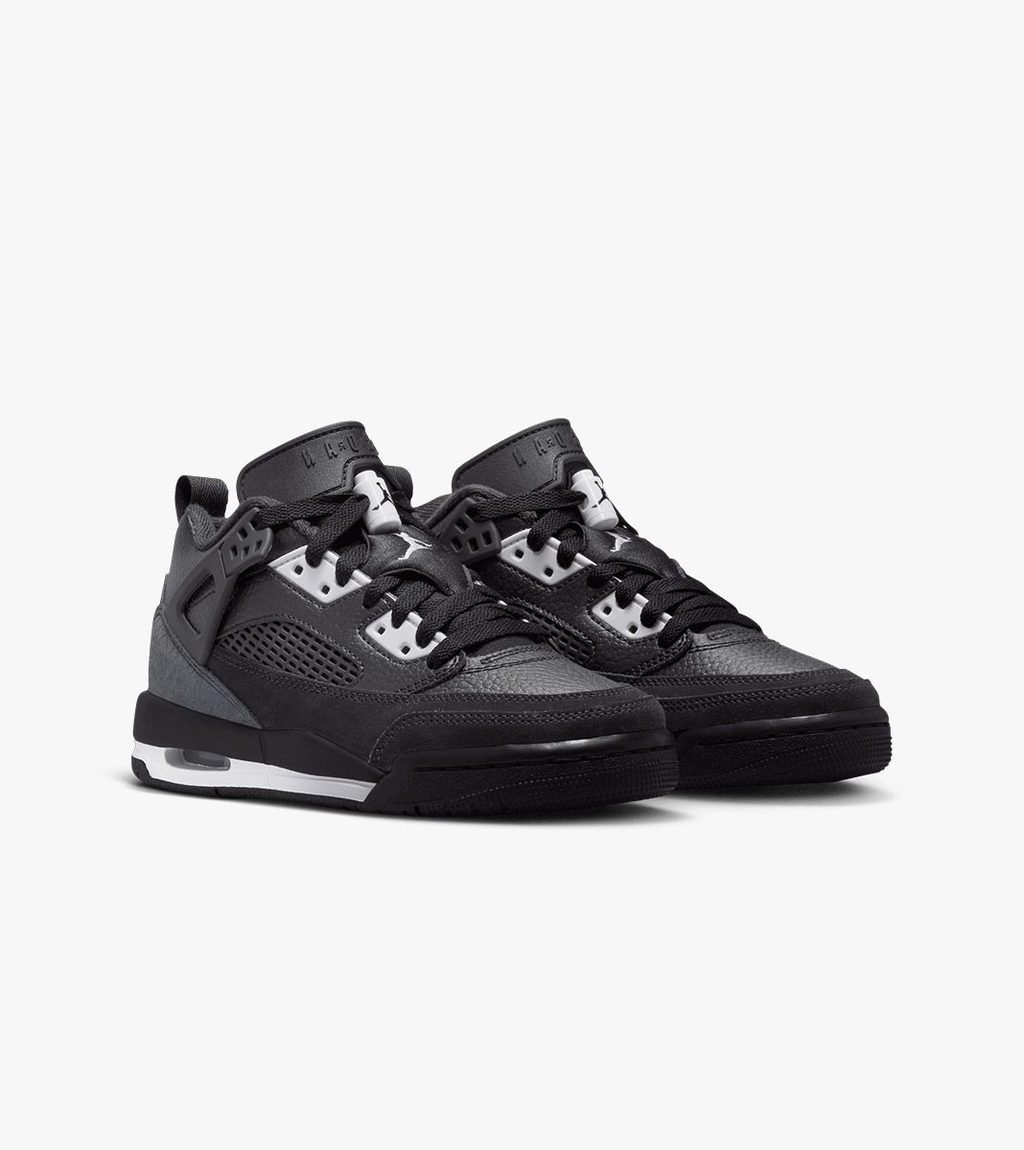 Melna JORDAN SPIZIKE LOW (GS)