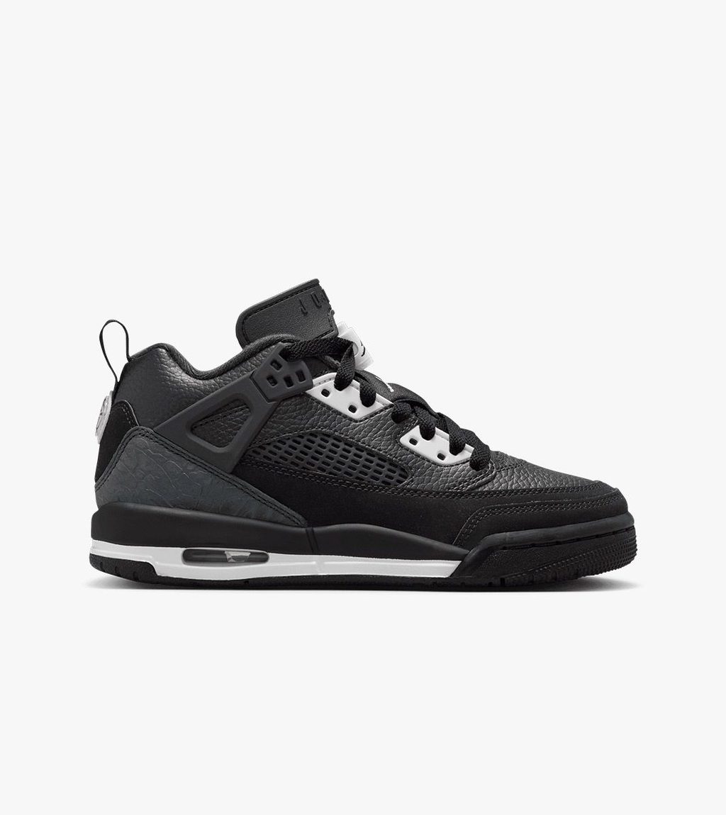 Melna JORDAN SPIZIKE LOW (GS)