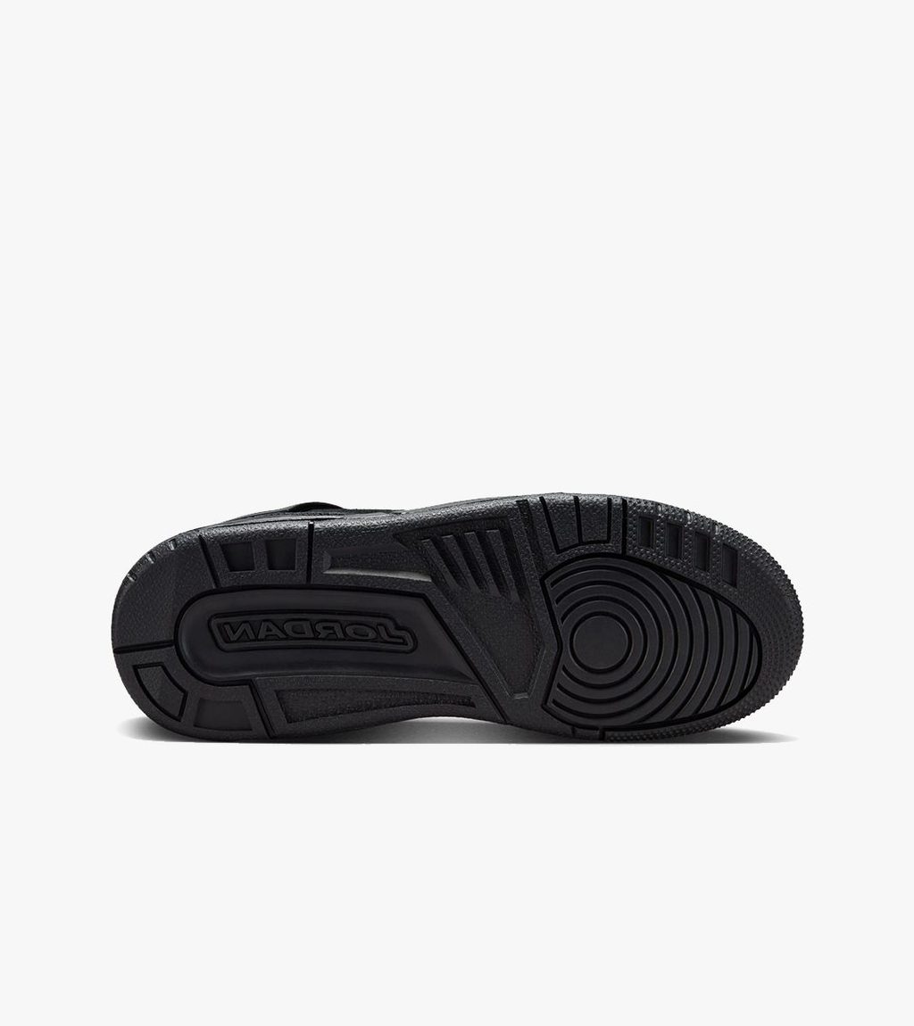 Juoda Jordan spizike low gs