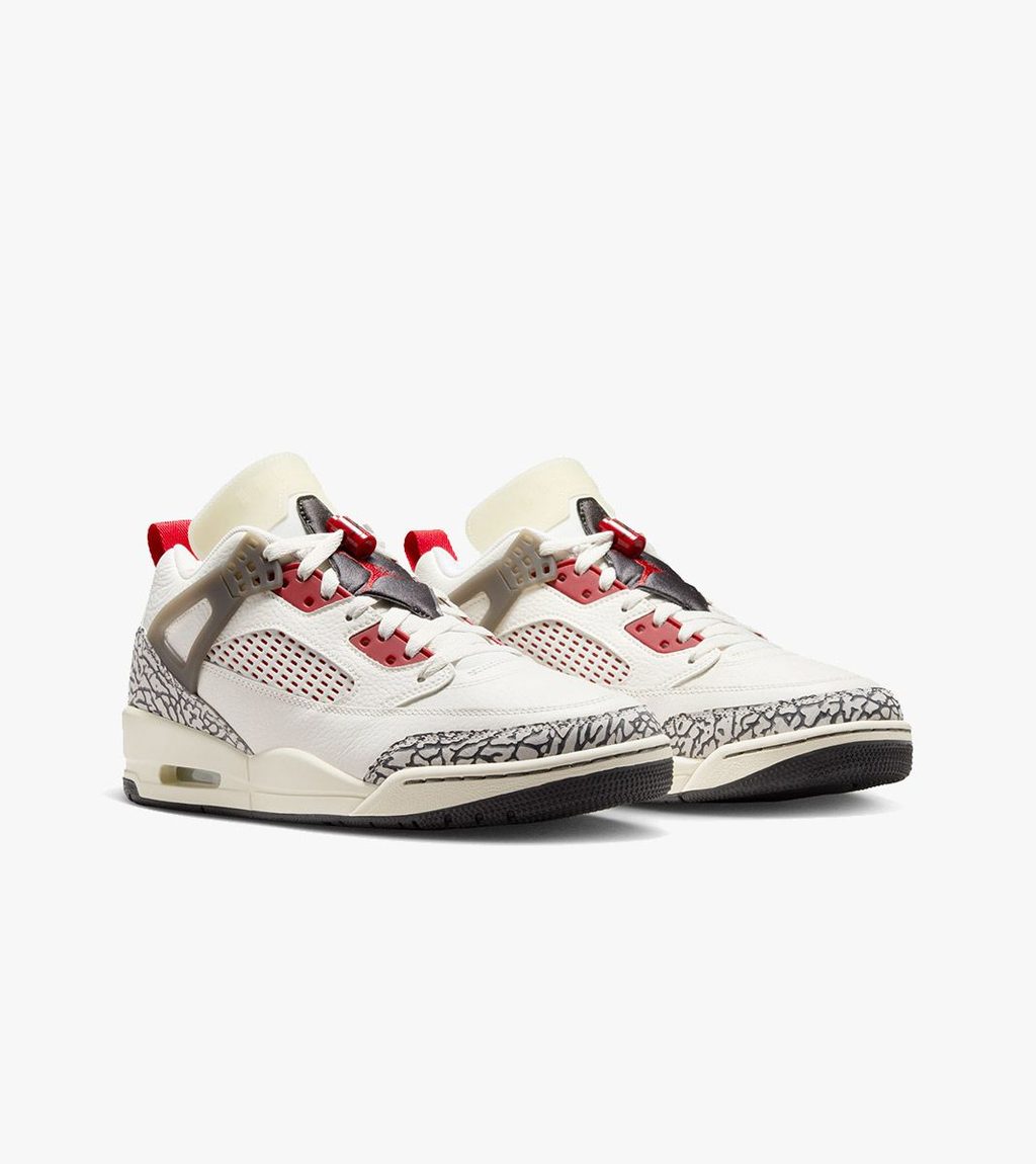 Įvairiaspalvė Jordan spizike low