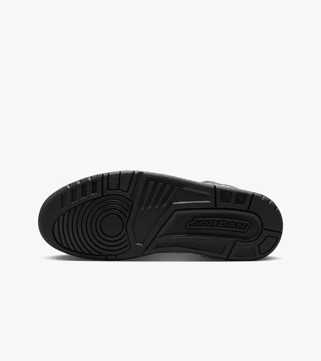 Įvairiaspalvė Jordan spizike low
