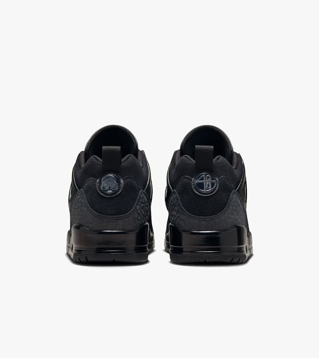 Juoda Jordan spizike low