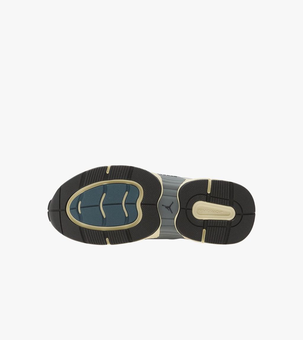 Grey JORDAN TRUNNER O/S