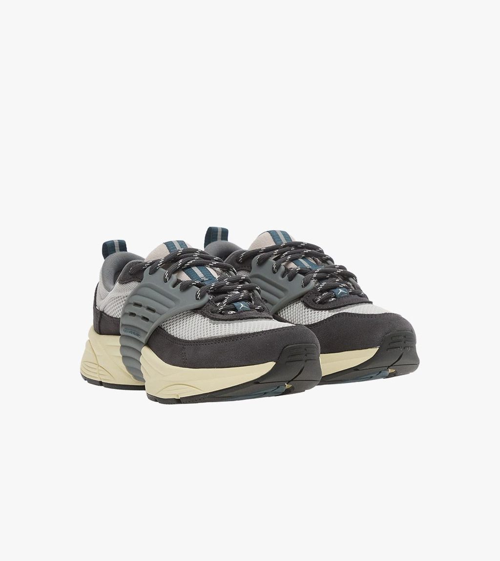 Grey JORDAN TRUNNER O/S