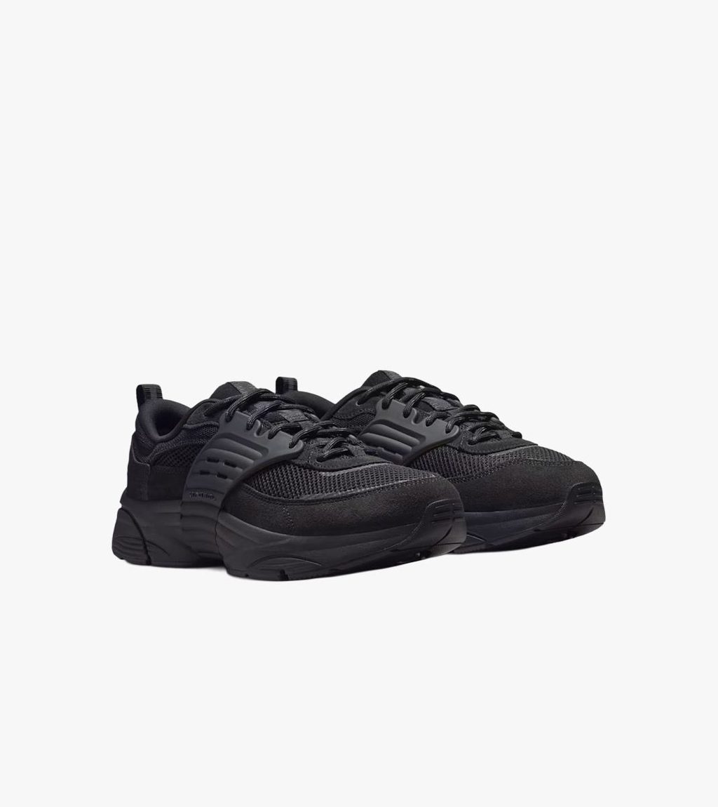 Must Jordan trunner o/s