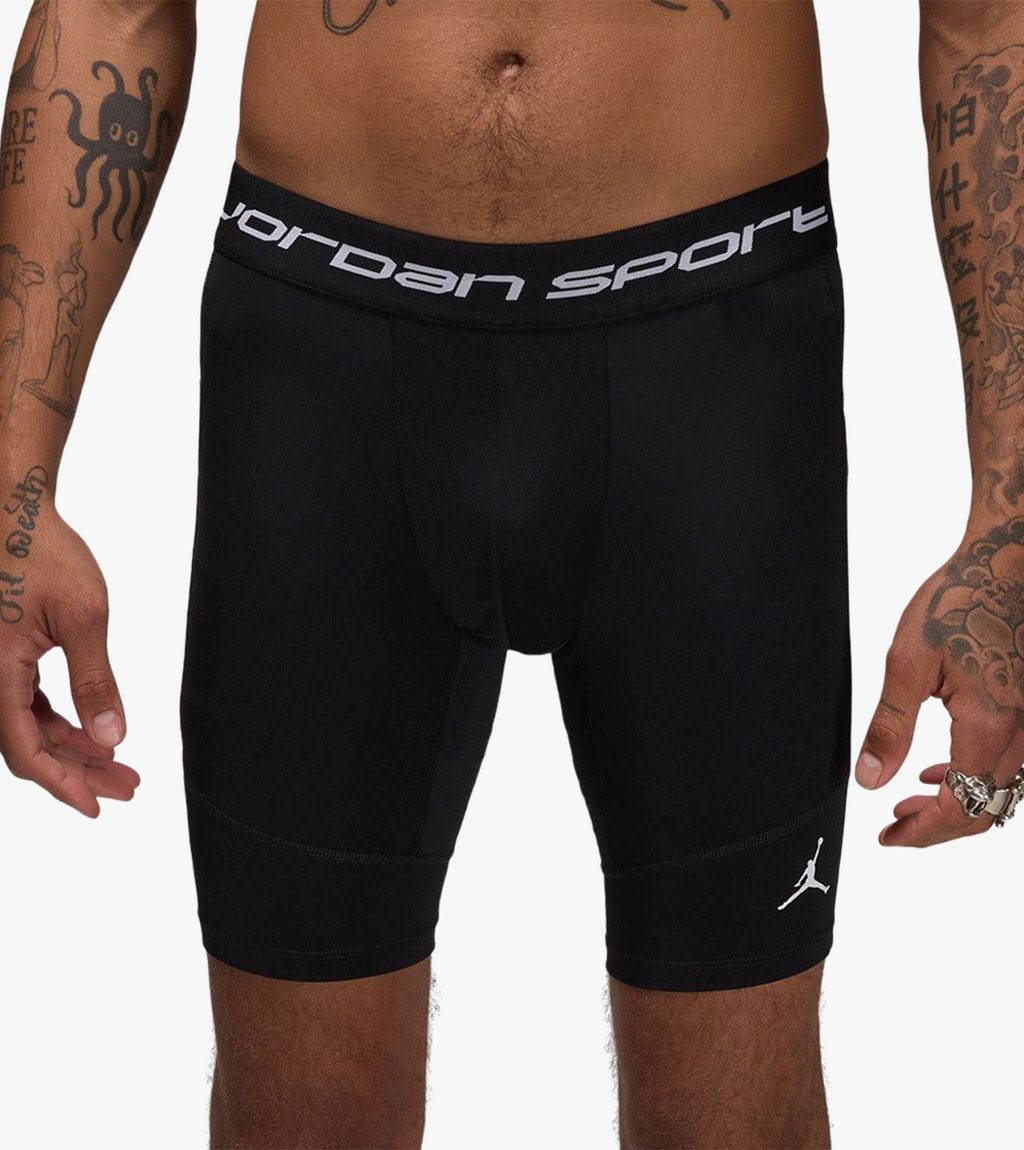 Black M J DF SPRT COMP SHORT