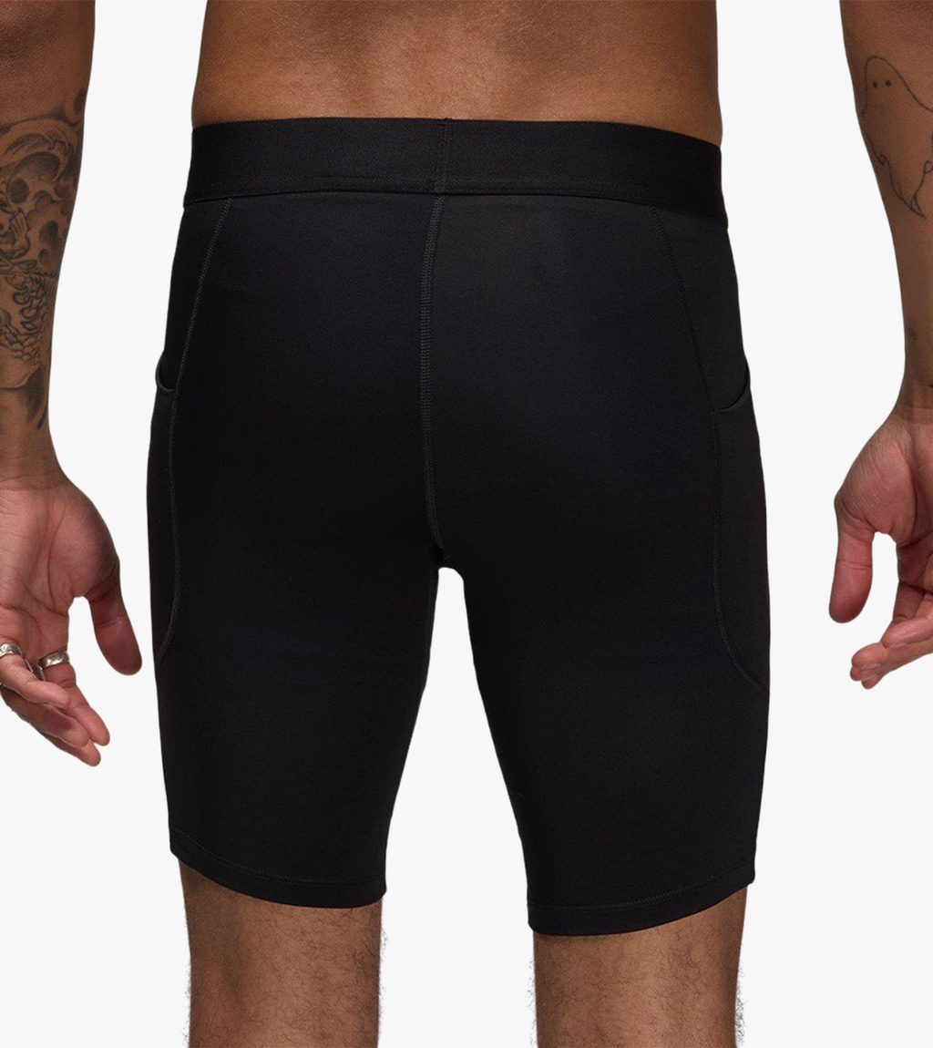 Black M J DF SPRT COMP SHORT