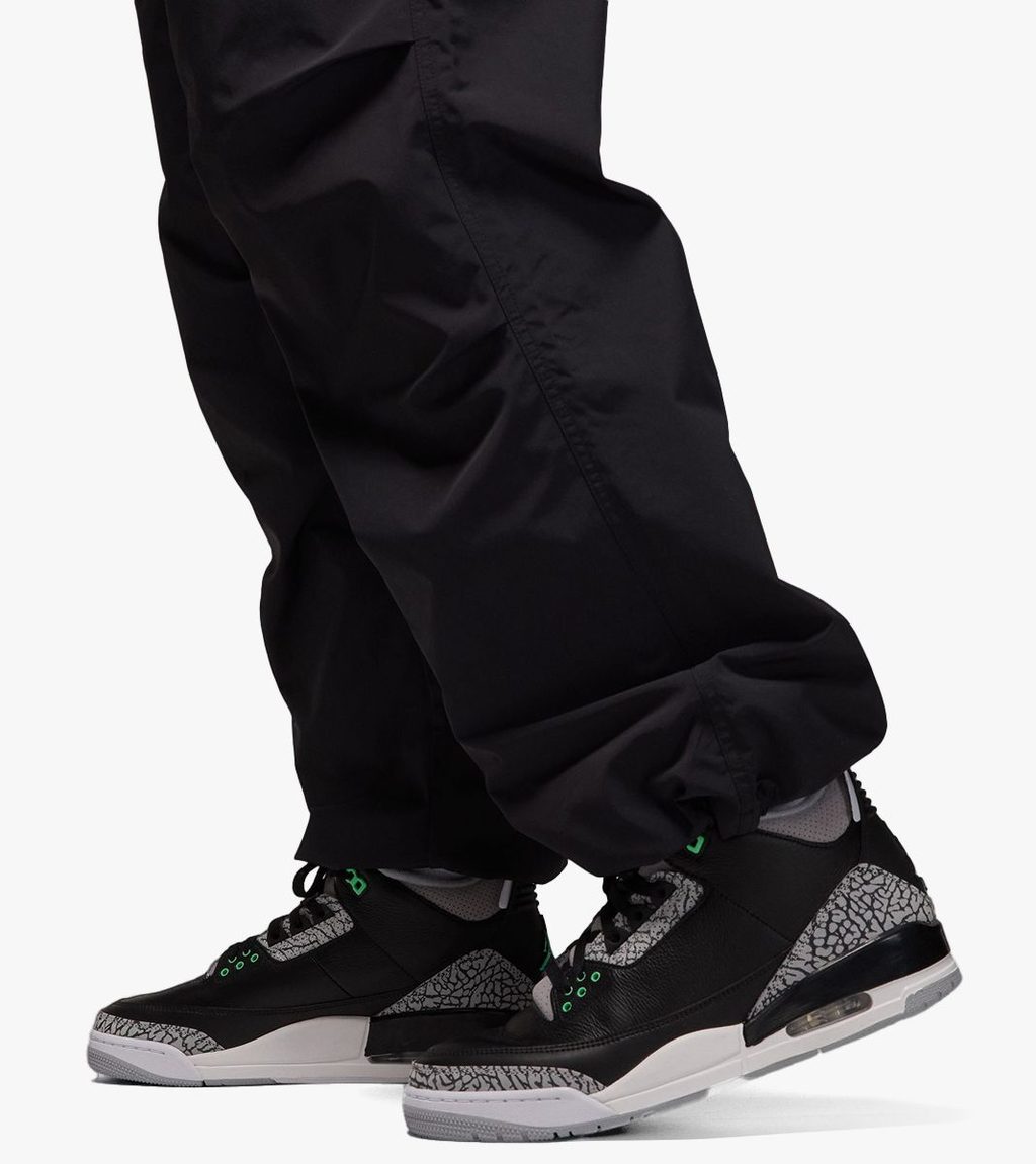 Must Michael jordan essential statement woven pants