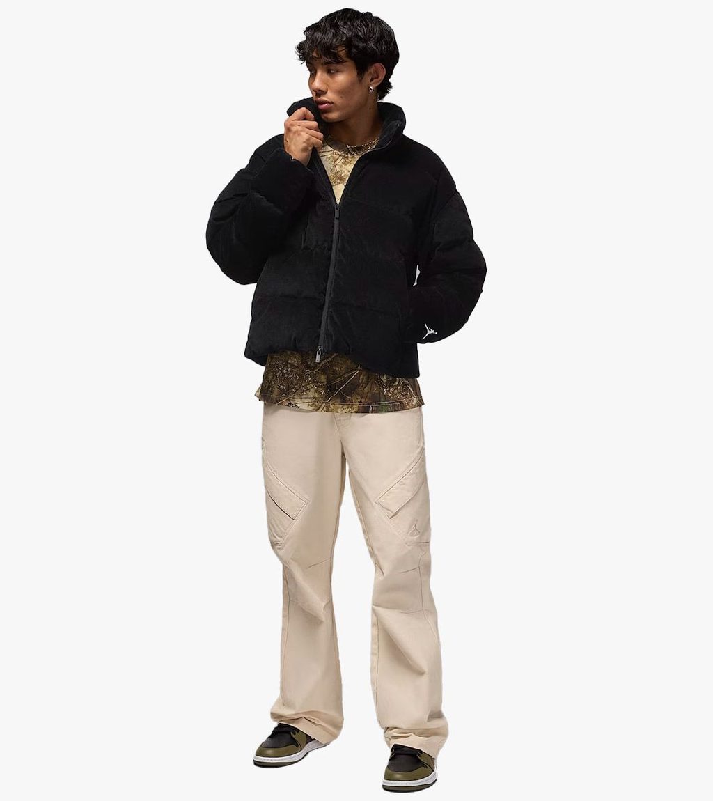 Juoda M j flt down puffer