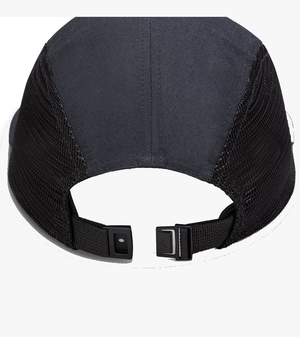 Musta U J FLY CAP JUMPMAN