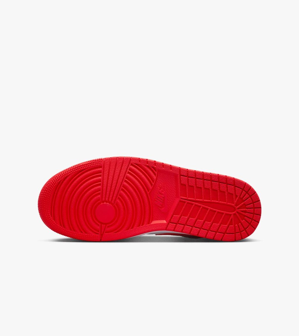 Valge Wmns air jordan 1 low