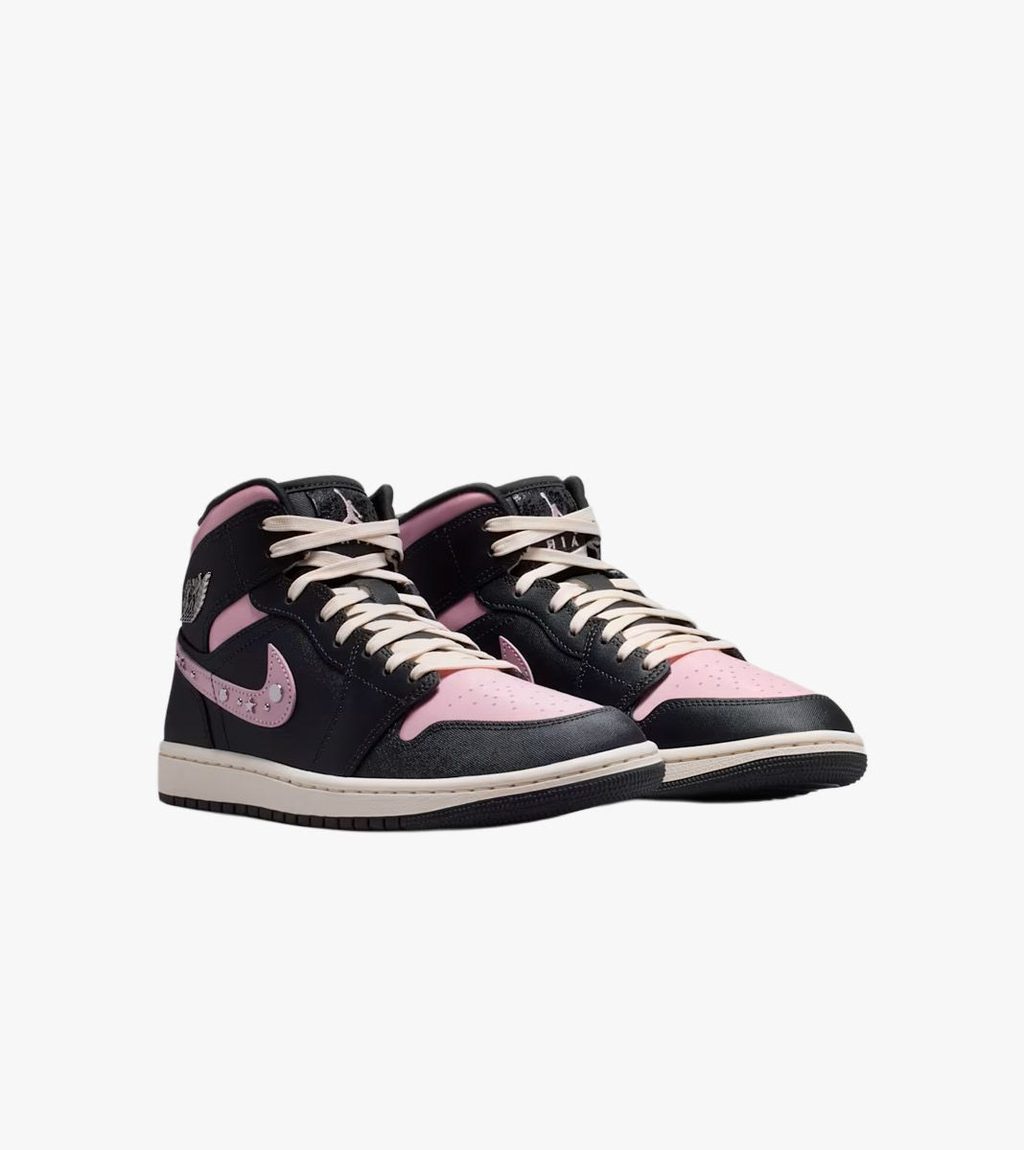 Svart Wmns air jordan 1 mid se