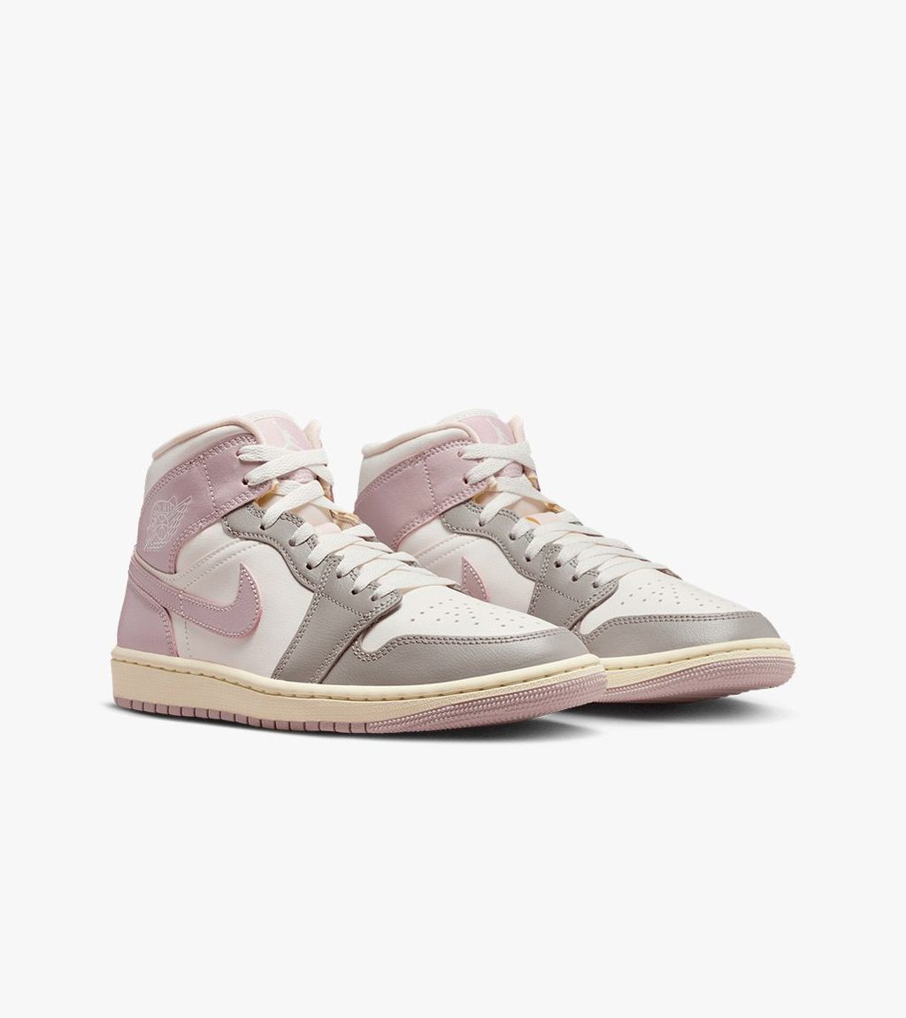 Valge Wmns air jordan 1 mid