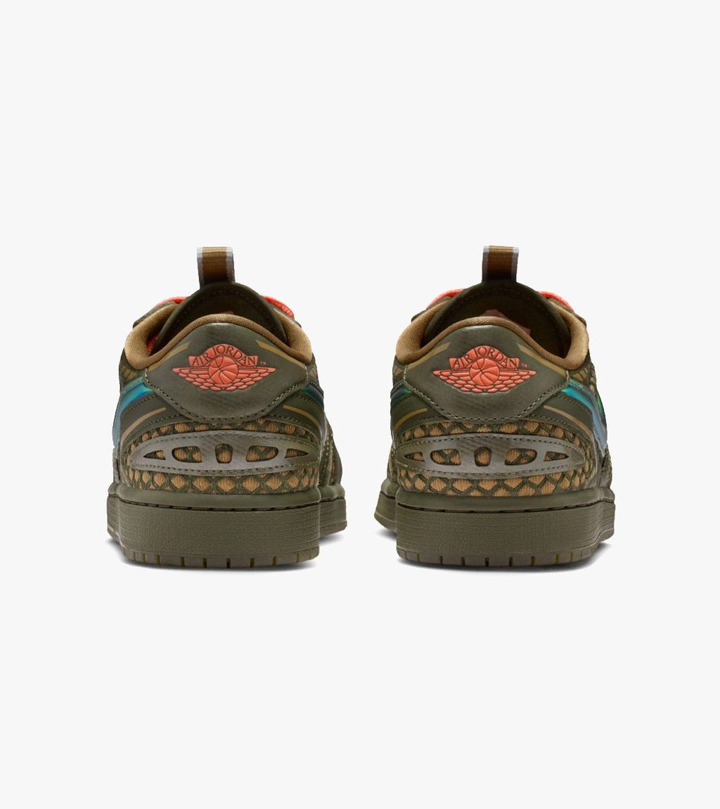 Brown WMNS AIR JORDAN 1 MM LOW V3