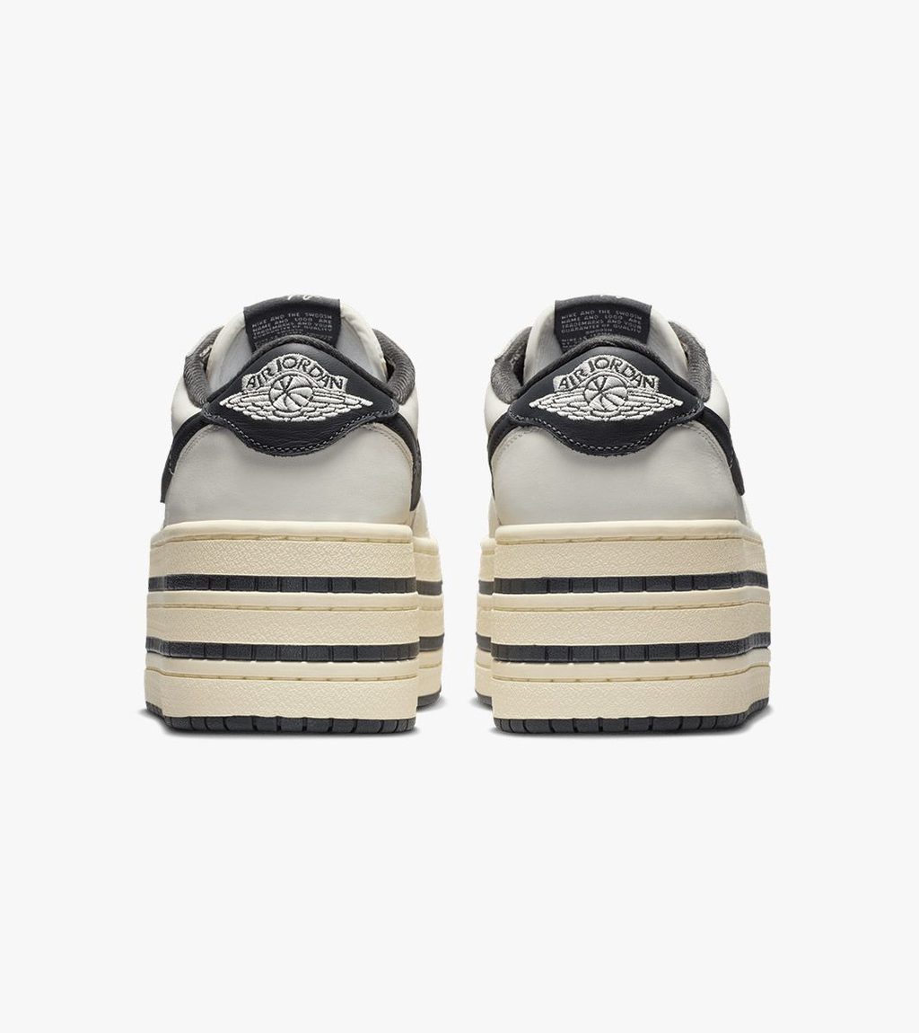 Balta WMNS AIR JORDAN 1 TRIPLE STACK