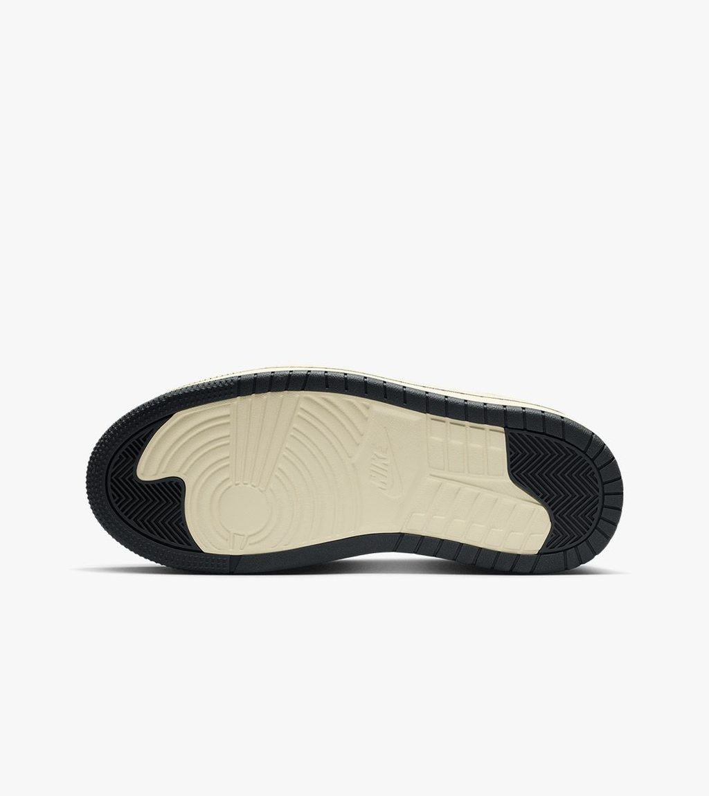 Balta WMNS AIR JORDAN 1 TRIPLE STACK