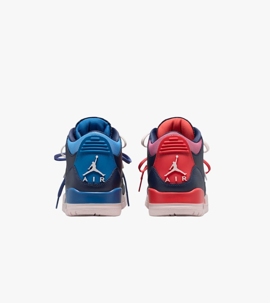 Blue WMNS AIR JORDAN 3 RETRO