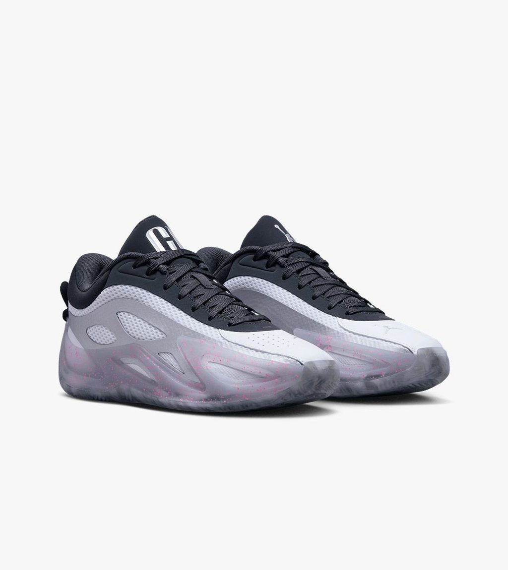 Valkoinen WMNS JORDAN HEIR SERIES 2