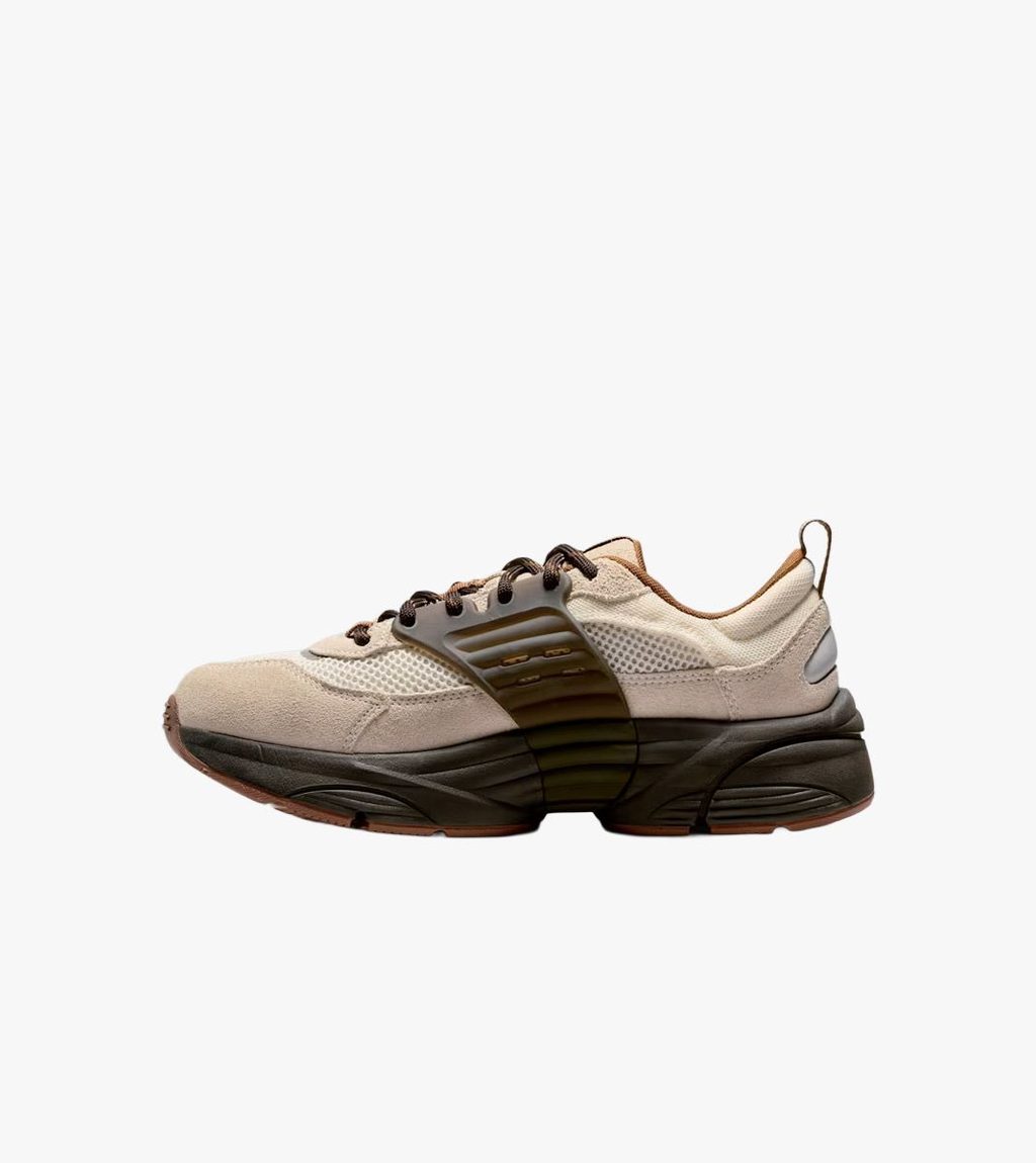 Beige WMNS JORDAN TRUNNER O/S