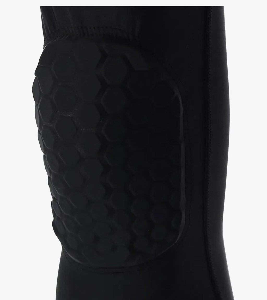 Svart Hex tight with knee pads 3/4