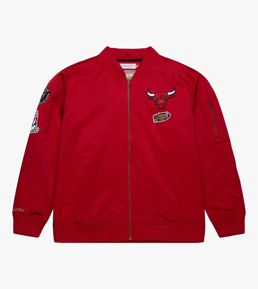Punane Nba lightweight satin bomber vintage logo bulls