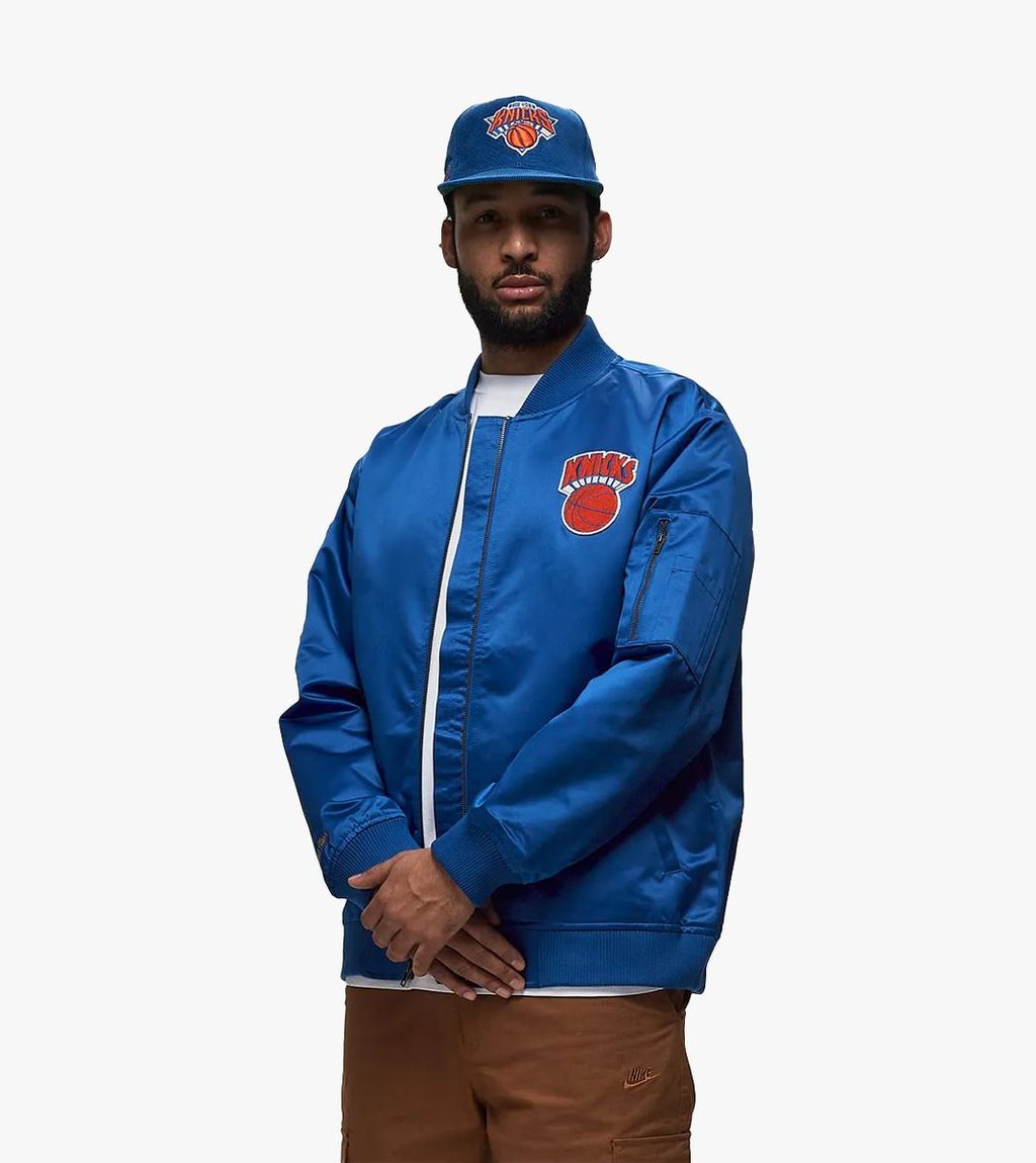 Sininen Nba lightweight satin bomber vintage logo knicks
