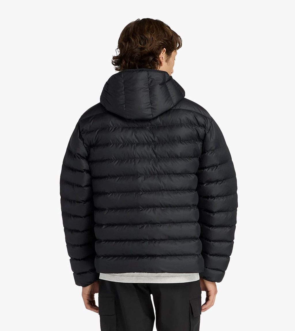 Musta HOODED PUFFER JACKET