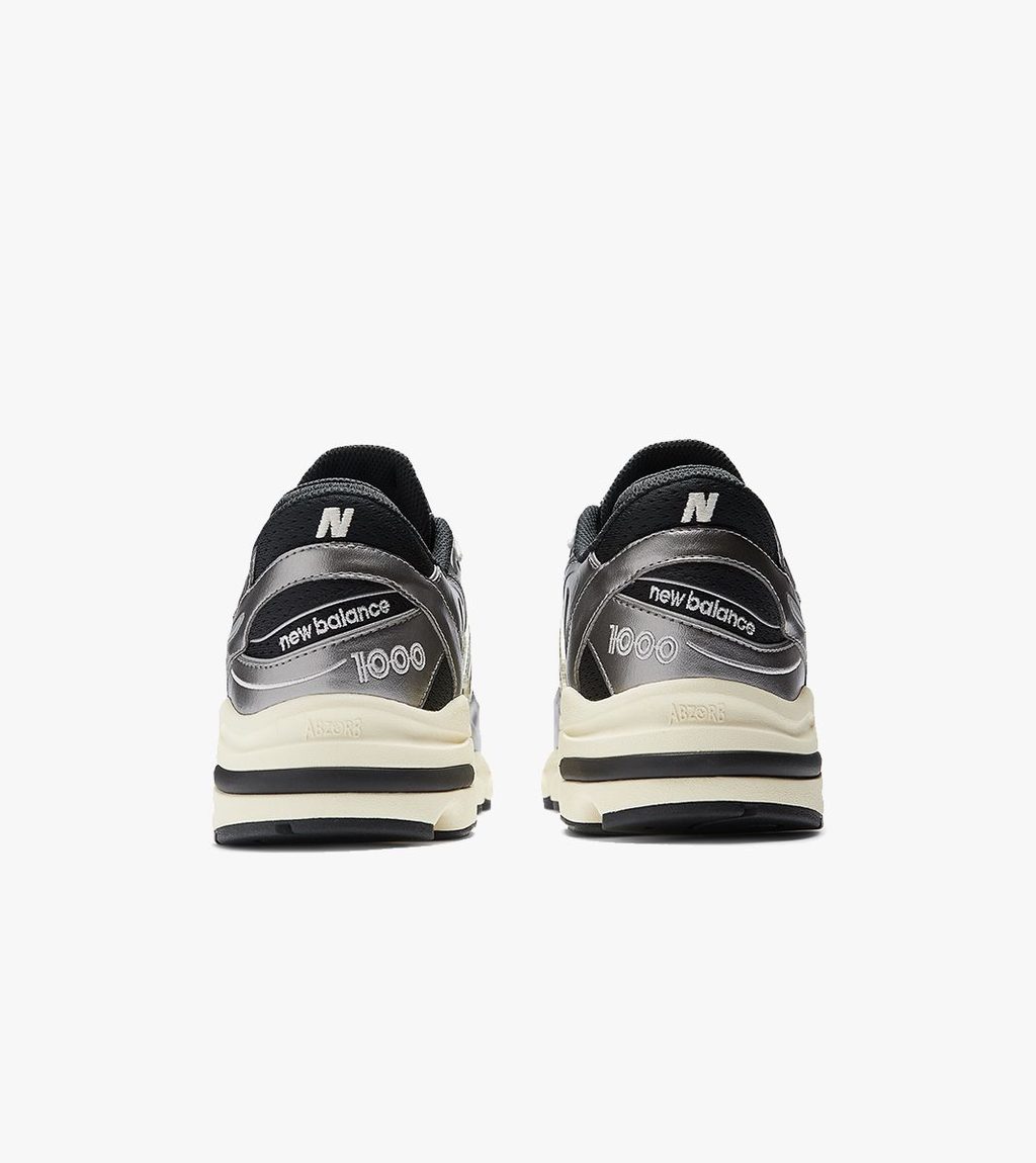 Grey New balance 1000