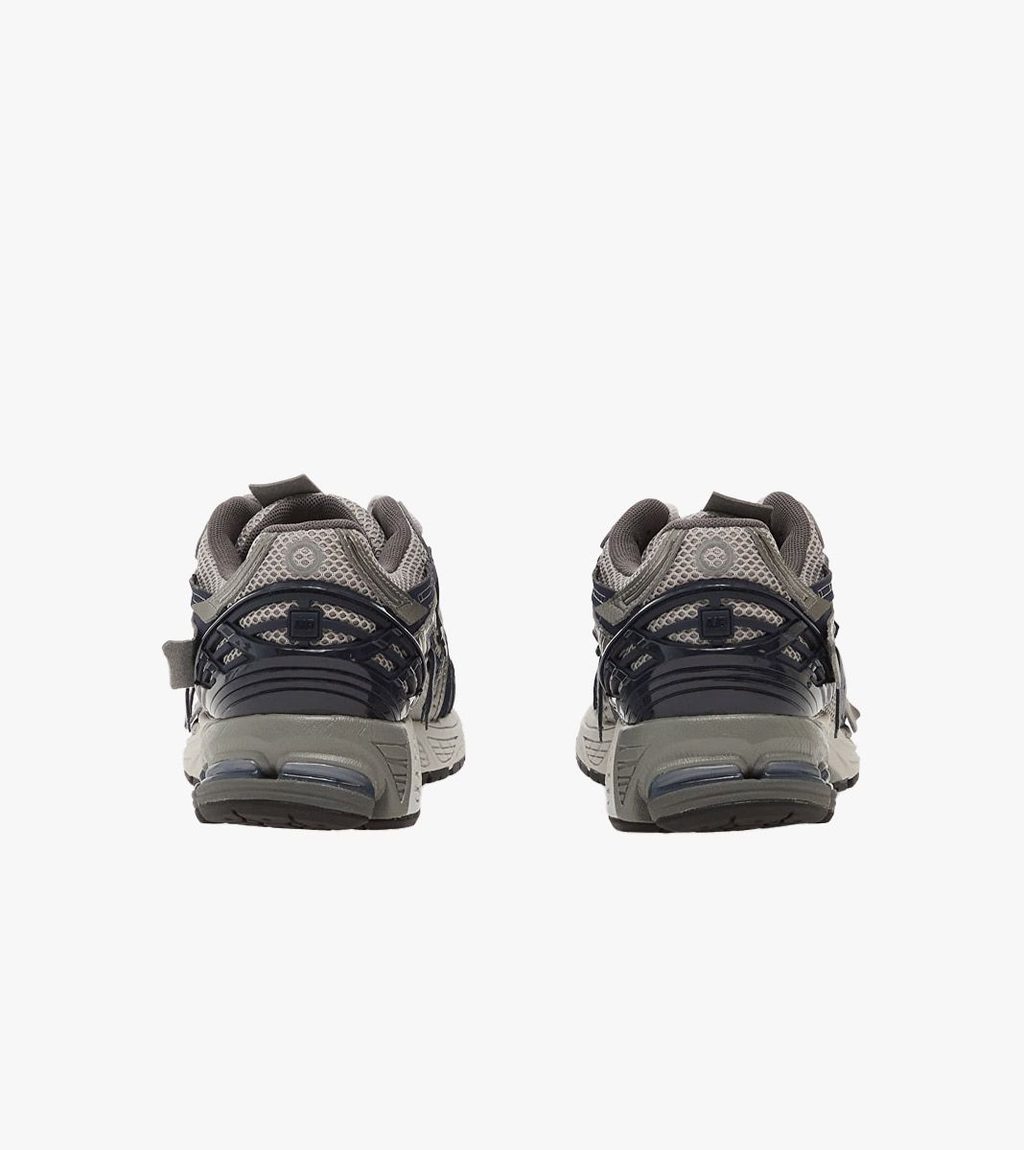 Grey NEW BALANCE 1906A TECH EXPLOSION